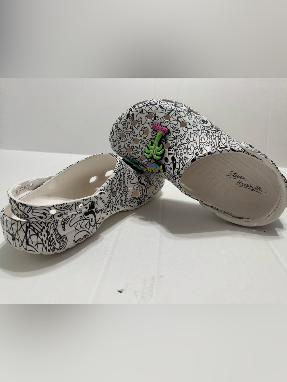 Crocs × Steven Harrington Collab Classic Clog White Black M9 W11 - Picture 5 of 5